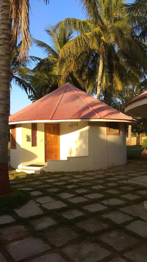 Stay Guru Resort Farm Villa Bhuj Exterior foto