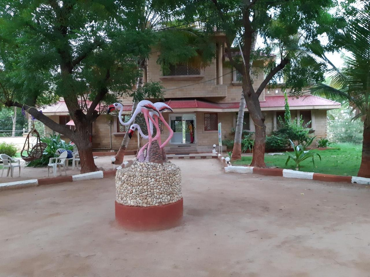 Stay Guru Resort Farm Villa Bhuj Exterior foto